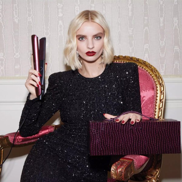 GHD GOLD HAIR STRAIGHTENER IN CHERRY CHIC